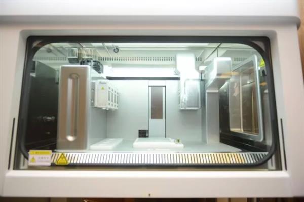中國首臺(tái)高通量集成化生物3D打印機(jī)成功研發(fā)