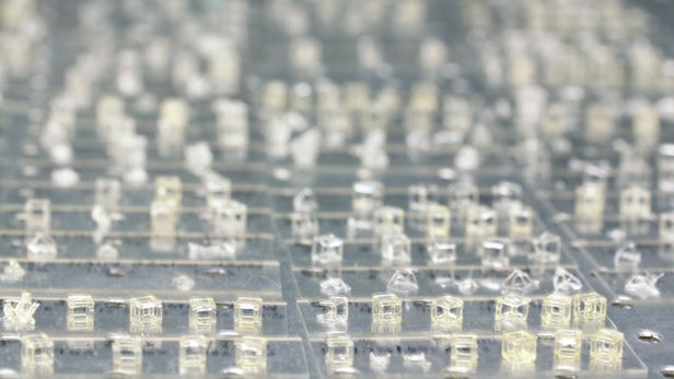 激光全息圖可以在幾秒鐘內創建出3D打印物體