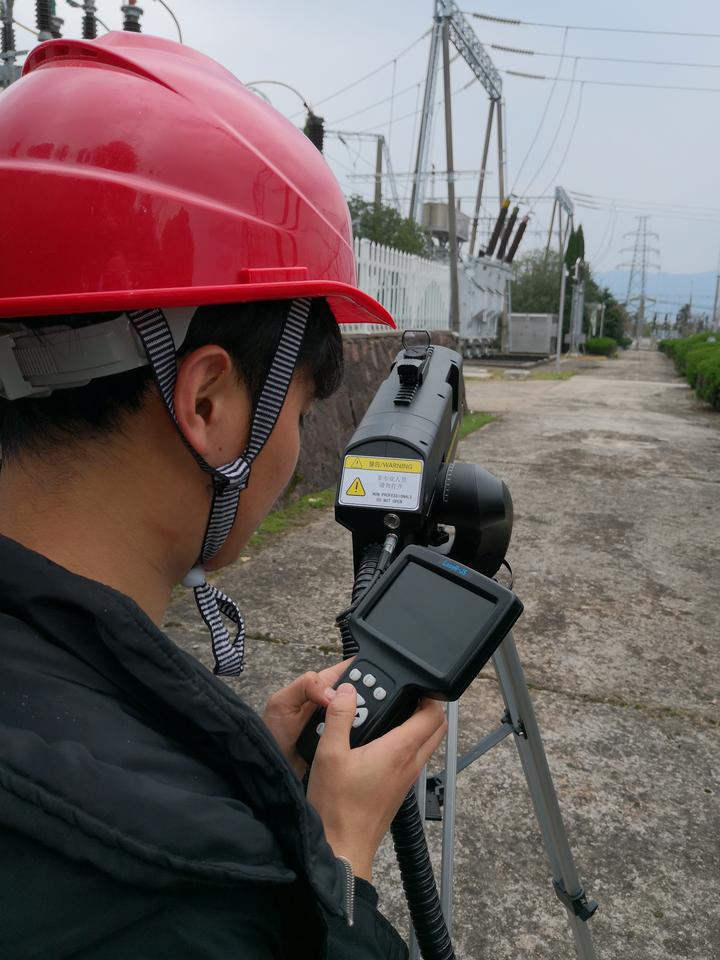 厲害了!風箏飛進變電站 激光儀遠程擊落 厲害了!風箏飛進變電站 激光儀遠程擊落