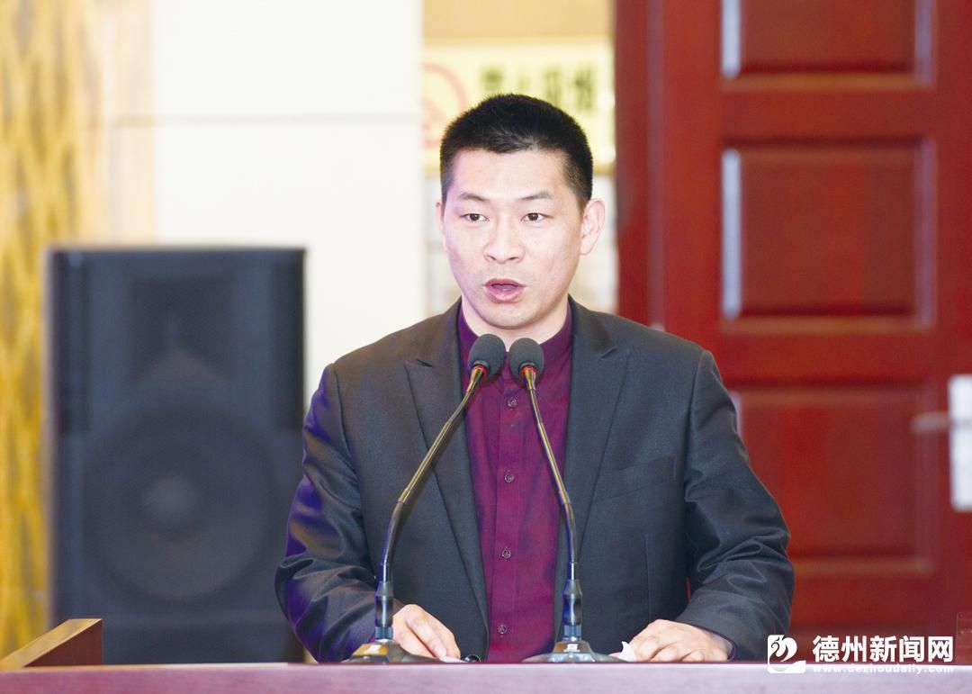 楊朝迪:在這片沃土上做大激光雕刻機產業 楊朝迪:在這片沃土上做大激光雕刻機產業
