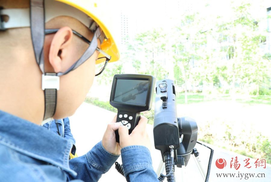 國網西咸供電“激光炮”遠程清異物 除患再添新利器