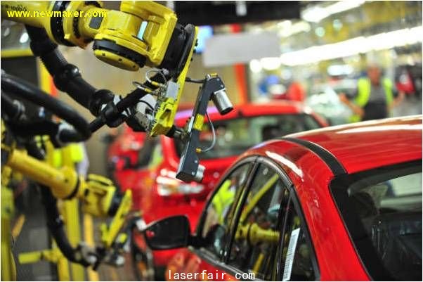 福特投資1億美元購置機器人激光技術 用以減少車體雜音