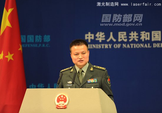 國防部新聞事務局副局長、國防部新聞發言人楊宇軍上校答記者問 周琳攝